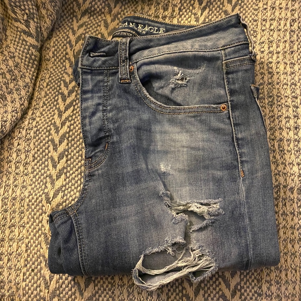 AE super super stretch tomgirl jeans.